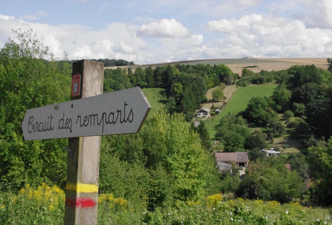 B&B Chez Fouchs - Chambre D'Hotes Dun-sur-Meuse Eksteriør bilde