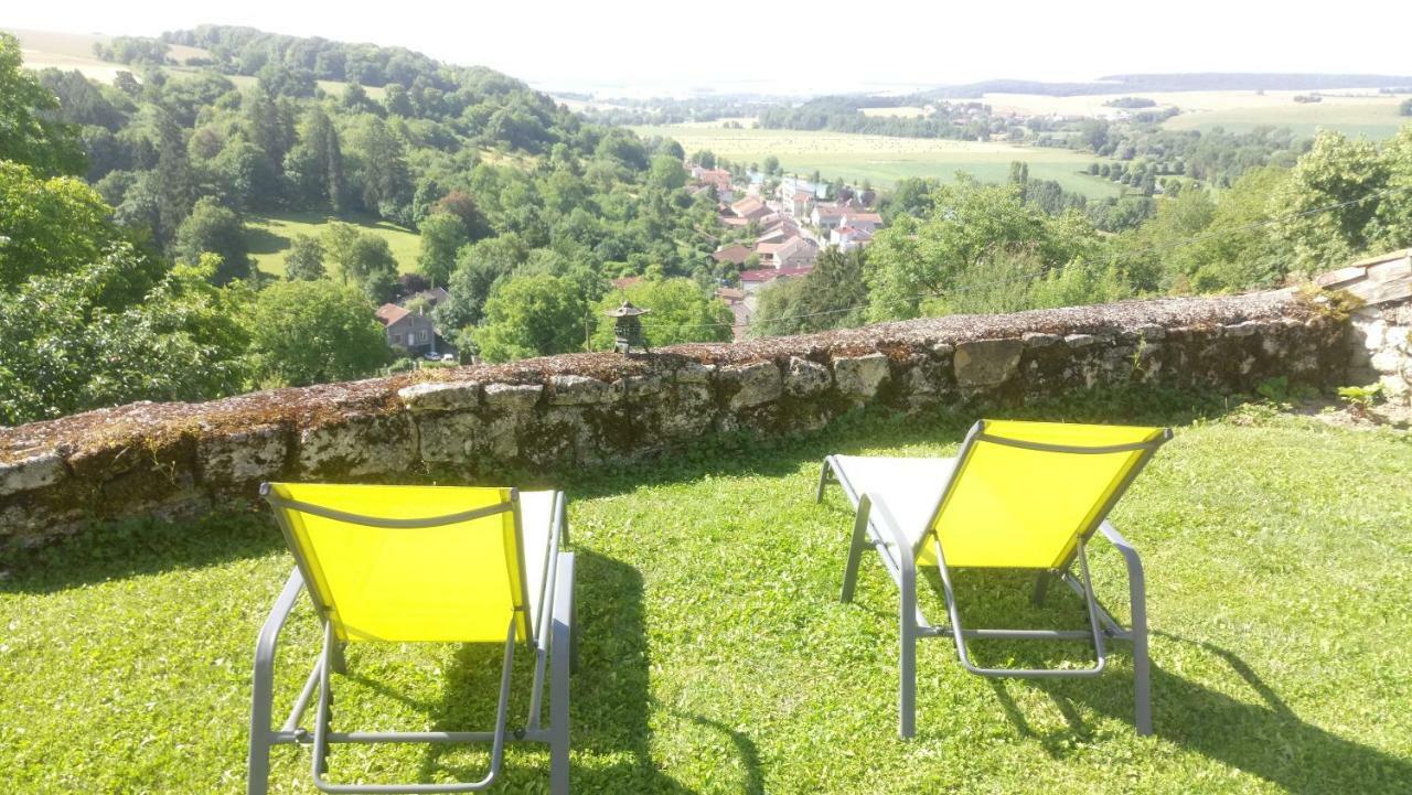 B&B Chez Fouchs - Chambre D'Hotes Dun-sur-Meuse Eksteriør bilde