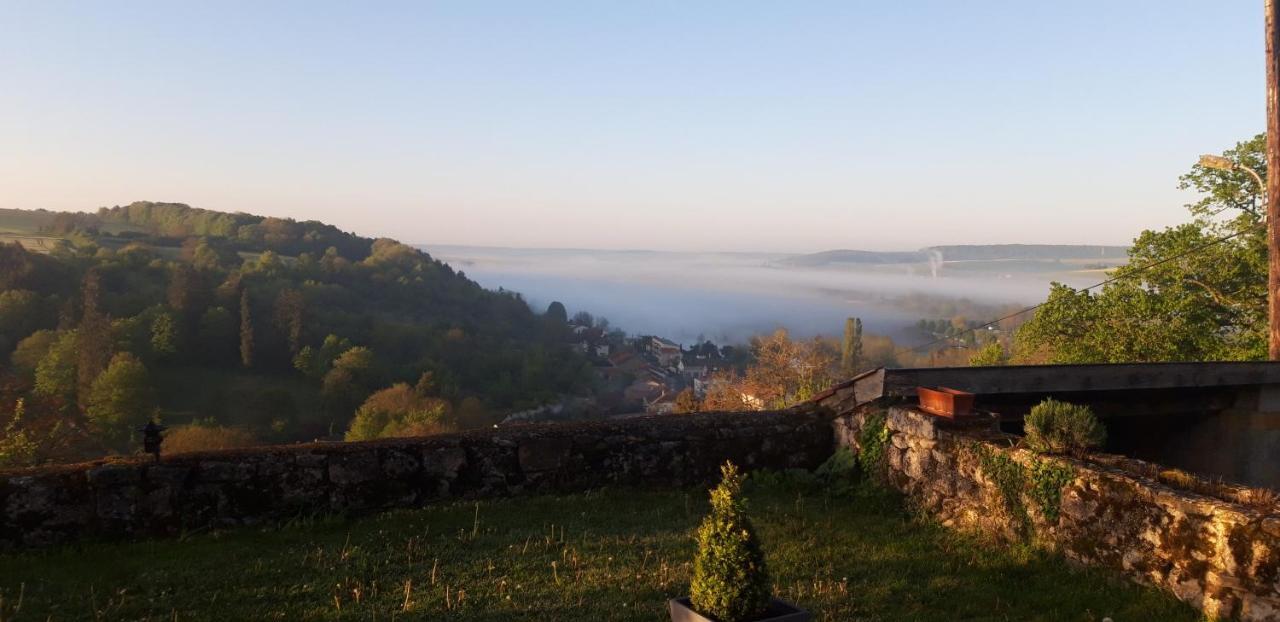 B&B Chez Fouchs - Chambre D'Hotes Dun-sur-Meuse Eksteriør bilde